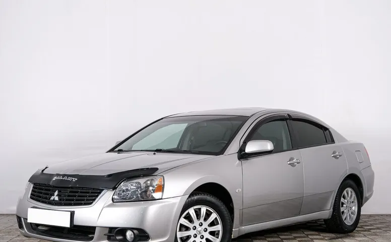 Mitsubishi GALANT